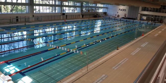 piscina-puc-rs-1-1242×621